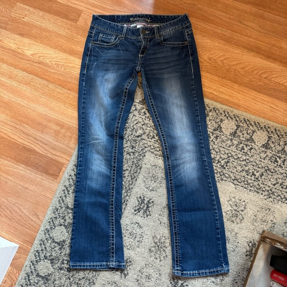 Maurice’s Size 3/4 Short Jeans - Picture 1 of 5